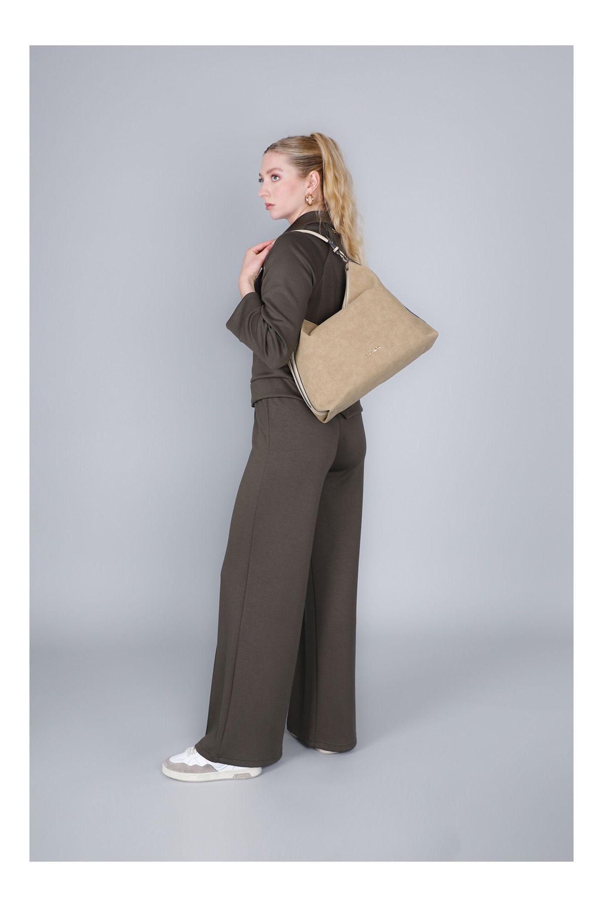 Sacca morbida di CafèNoir con effetto pelle suede YB0904