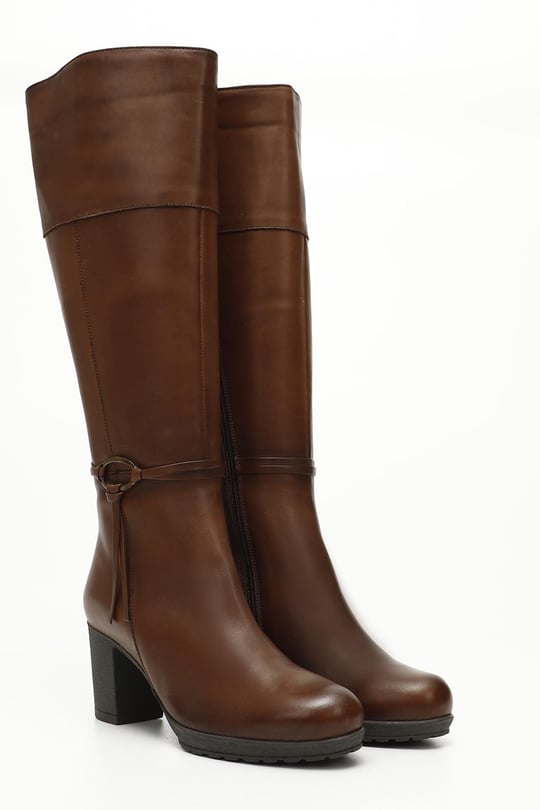 Stivale Leios by treintas shoes in vera pelle