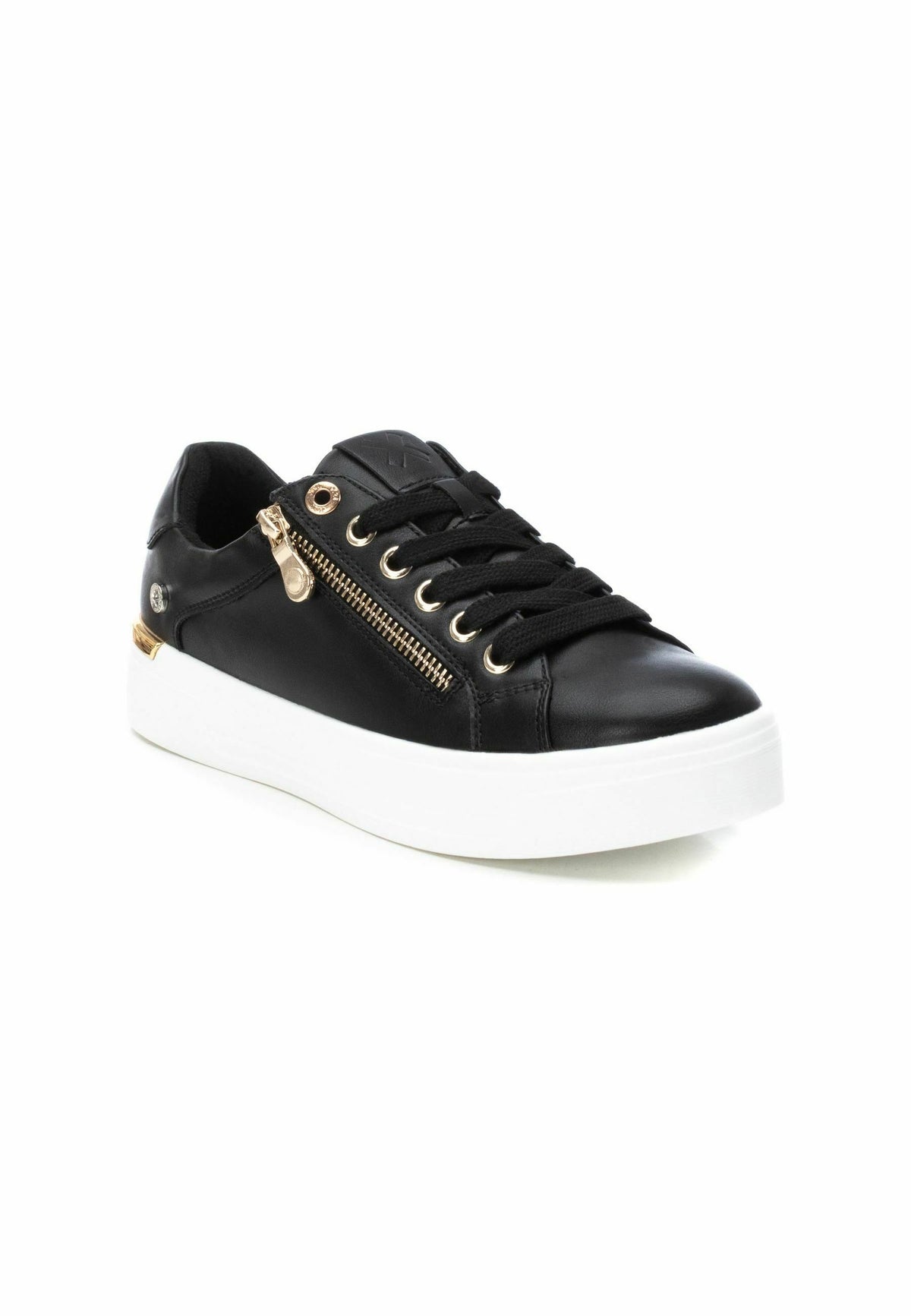 Sneakers XTI con zip laterale 143126