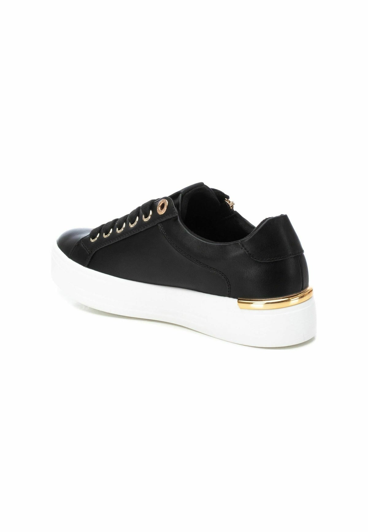 Sneakers XTI con zip laterale 143126