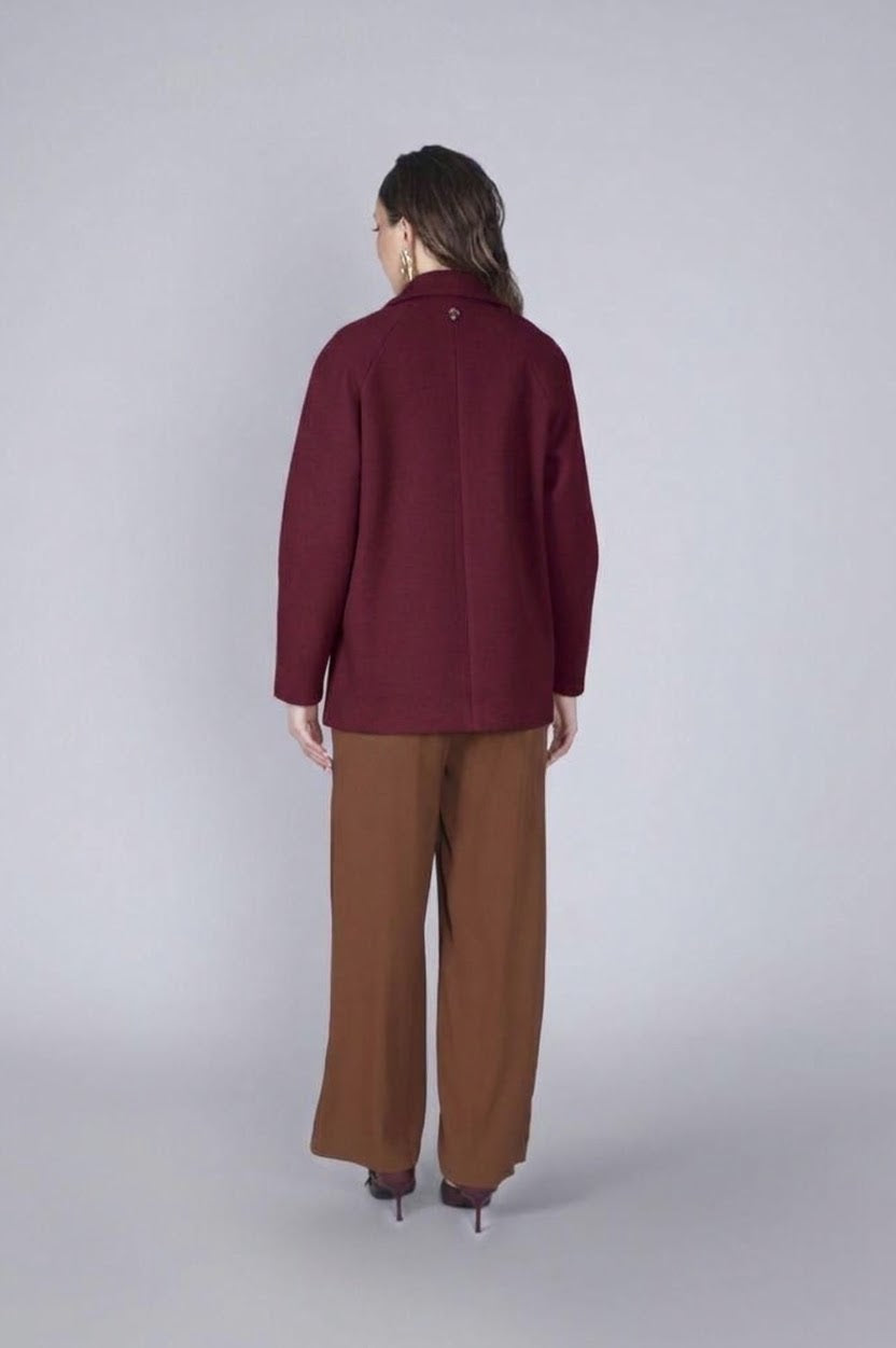 Cappotto corto doppiopetto di CafèNoir con manica raglan JI0104